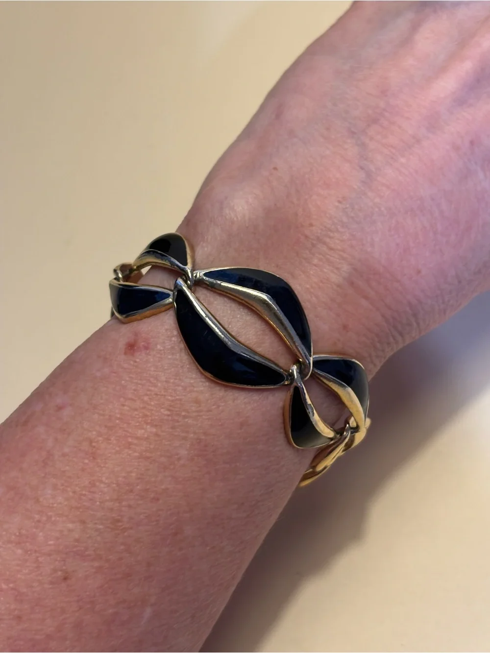 Vintage Trifari Gold-Tone Black Enamel Bracelet 7.25”